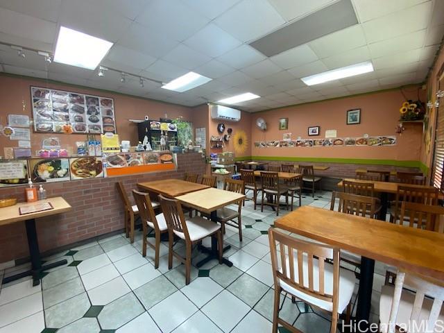 Photo of 94-216 Farrington Hwy in Waipahu, HI