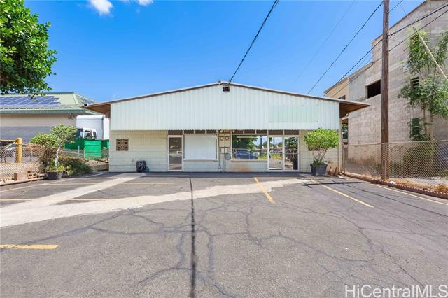 Photo of 94-101 Waipahu Depot St in Waipahu, HI