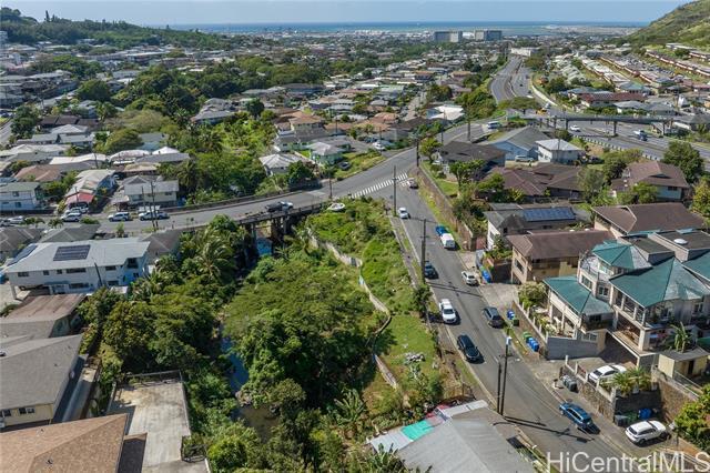 Photo of 2713 Piliwai St in Honolulu, HI