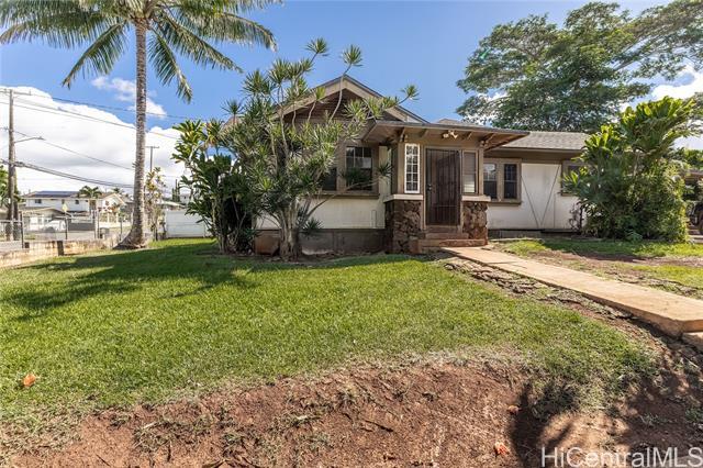 Photo of 1721 California Ave in Wahiawa, HI