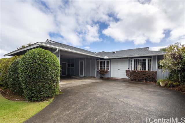 Photo of 46-246 Heeia St in Kaneohe, HI