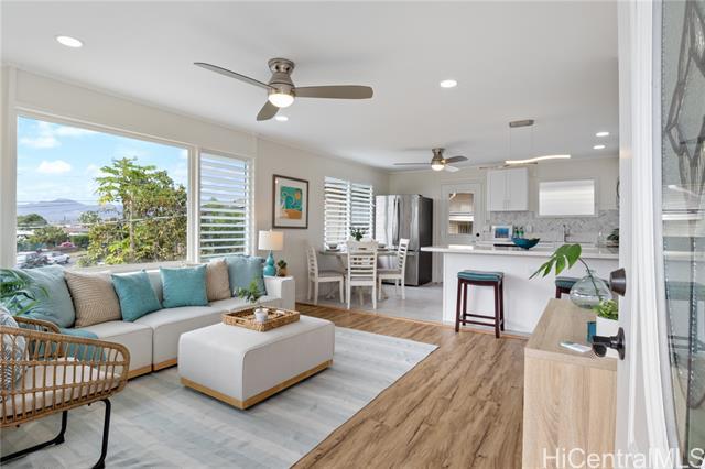 Photo of 1593 Makamua St in Pearl City, HI