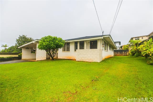 Photo of 1690 Nakula St in Wahiawa, HI