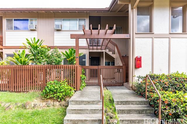 Photo of 98-621 Kilinoe St #4C1 in Aiea, HI
