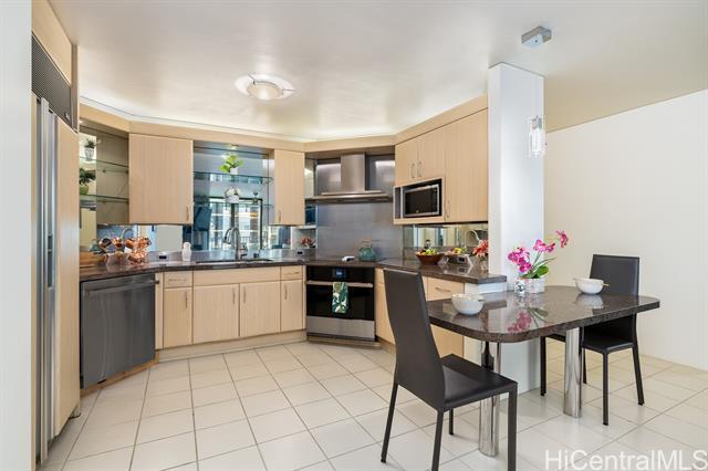 Photo of 88 Piikoi St #1302 in Honolulu, HI