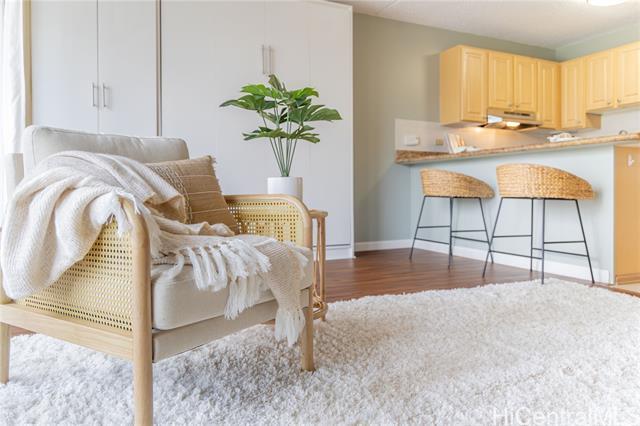 Photo of 411 Hobron Ln #608 in Honolulu, HI