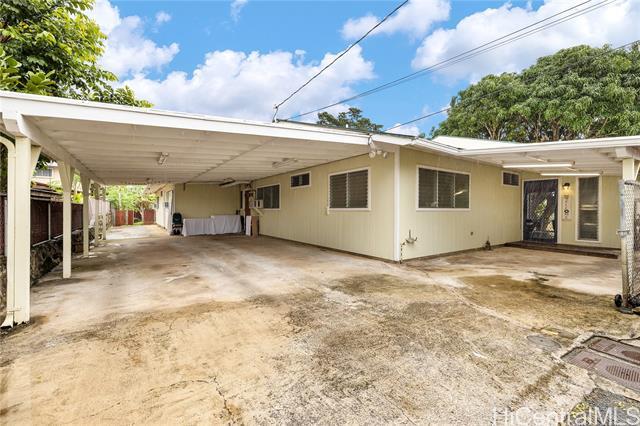 Photo of 1691 Lima St #B in Honolulu, HI