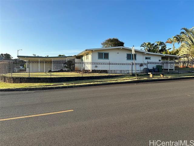 Photo of 202 Kaliponi St in Wahiawa, HI