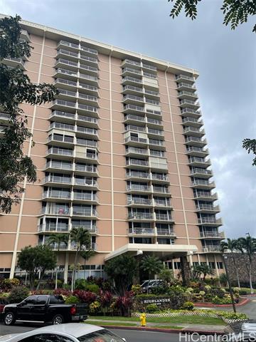 Photo of 98-450 Koauka Loop #1211 in Aiea, HI