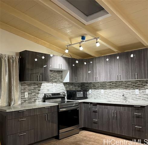 Photo of 1621 Hoohiamoe St in Pearl City, HI