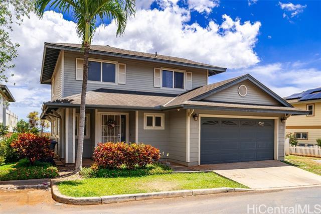 Photo of 92-831 Makakilo Dr #27 in Kapolei, HI