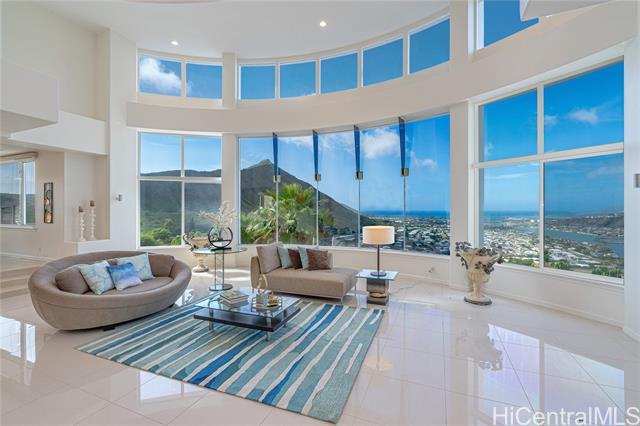 Panoramic Ocean, Marina, Koko Head and Diamond Head view estate on beautiful Hawaii Kai hillside. Ex