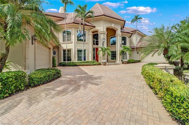 Luxurious custom built Borelli residence in the exclusive community Bay Colony Shores in Bay Colony.