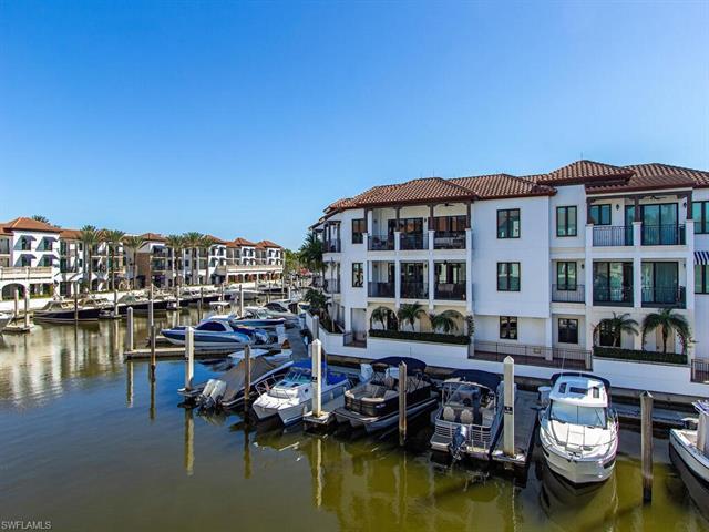 C4491 - Newly remodeled, spacious waterfront, luxury condominium with water & marina views. Located 