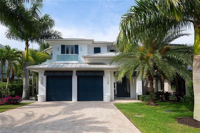 Welcome to the most exquisitely redesigned home in the Moorings, one of the most sought-after commun