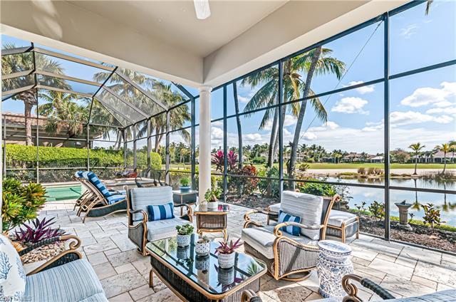 Amazing southerly view across lakes to the 16th fairway of the Palm Course!!! This 3 bedroom plus de