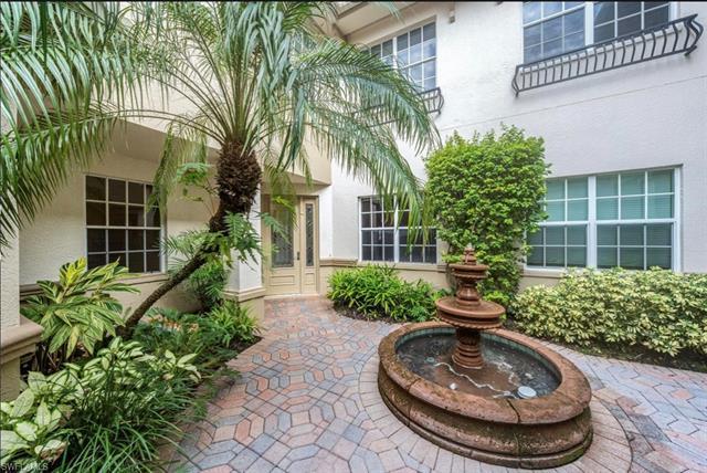 A coveted end-unit Villa Coronado is available!  This charming first floor courtyard villa has high 
