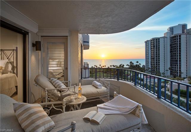 Right on the beach in Park Shore with a large open balcony to relax, entertain and enjoy the sunset,