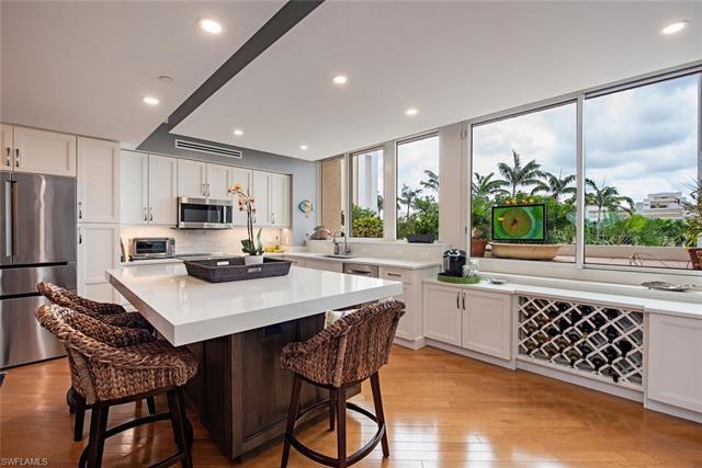 Enjoy the new open floor plan of this 3-bedroom, 3-bath luxury tower residence in St Raphael with 9'