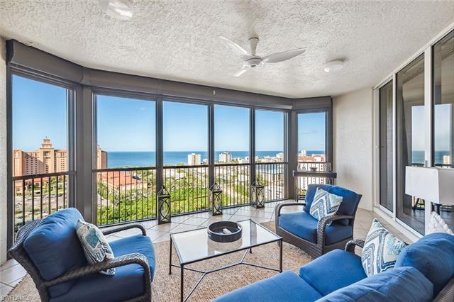Gorgeous high floor 3BR + den 3 1/2 bath Gulf view designer renovation with custom finishes and upgr
