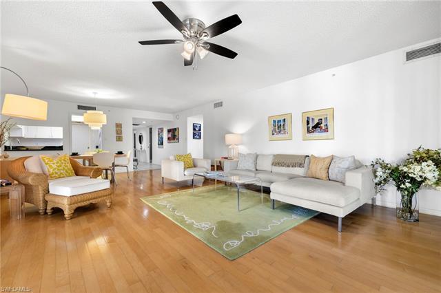 Introducing a 3-bedroom condo ideally situated in the sought-after Pelican Bay community, just a sto