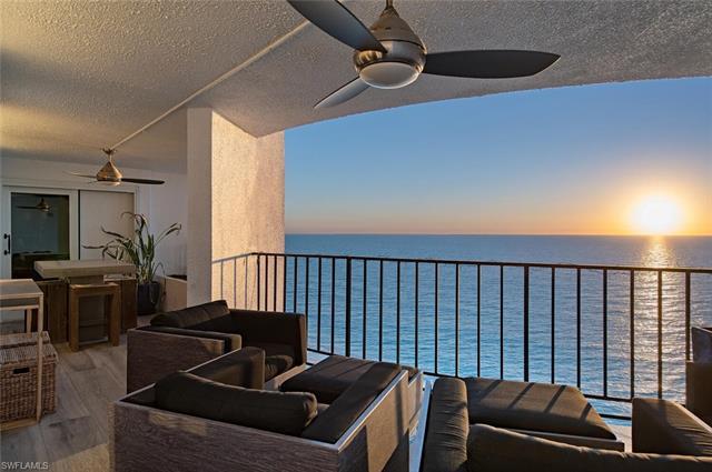 Directly on the sand with stunning views of the turquoise gulf waters and crystalline coast, this ch