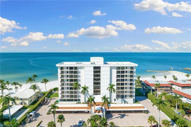Spectacular beach-to-bay end residence located directly on the sand, offering magnificent panoramic 