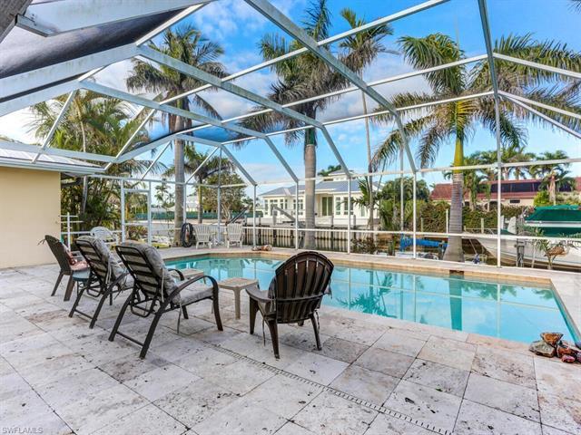 The Best Deal In Royal Harbor! 150mph Miami-Dade windows installed 2016, pool heater & pump in 2022,
