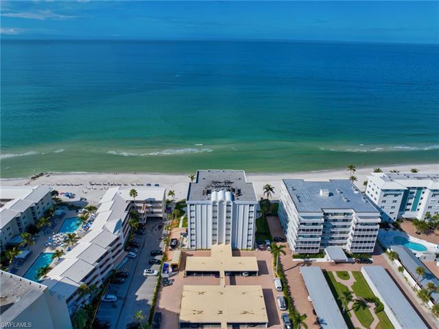 SOUTH OF DOCTORS PASS - DIRECT WESTERN GULF VIEWS - Completely renovated condominium with direct Wes