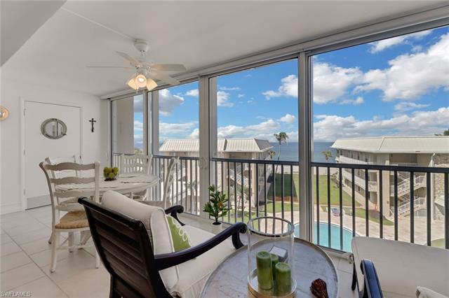 This is the lowest priced 2 bedroom on the beach!  You'll enjoy stunning views of the Gulf of Mexico