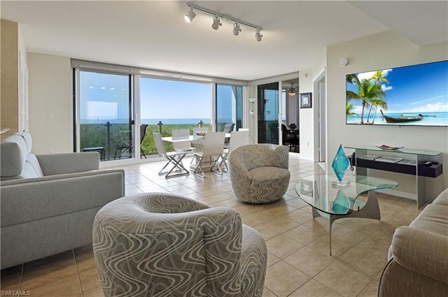 C8457 - LOCATION, LOCATION, LOCATION - 4th floor end unit with spectacular views of the Gulf of Mexi