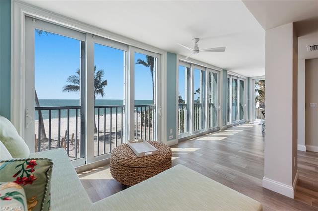 Located directly on the beach, this rarely available 3 bedroom end-unit at Waldorf has sweeping unob