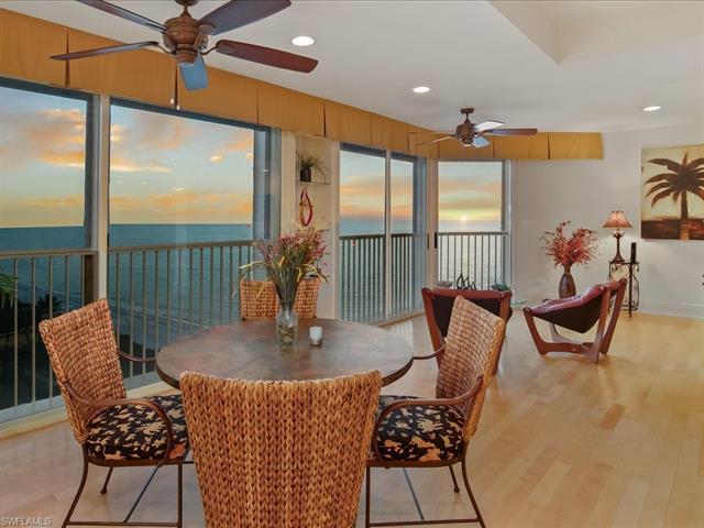Enjoy endless panoramic views of pristine white sugar sand beaches along the Gulf of Mexico, and the