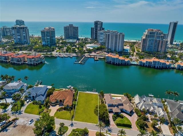 Welcome to waterfront living in Park Shore. Fabulous direct Gulf access waterfront lot. Build your d