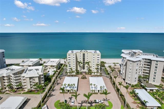 Gulf and Beach Views from the moment you walk into this beautifully updated 2 bed, 2 bath condo.   D