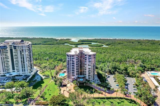 Colorful Gulf of Mexico sunset views are the backdrop to this 3-bedroom, 3-bath Dorchester residence