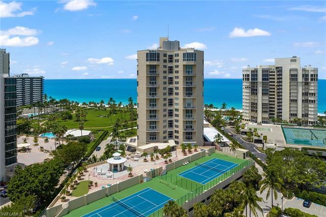 Big beautiful views of the Gulf of Mexico await from this 6th floor 3 bedroom 3 bathroom residence i