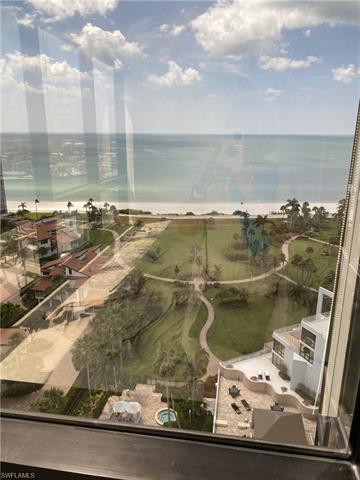 C11476 Breathtaking views of BOTH the Gulf of Mexico and Venetian Bay from this 18th floor beach con