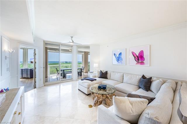 Luxury living meets breathtaking views in this idyllic location within Pelican Bay. St Raphael
#708