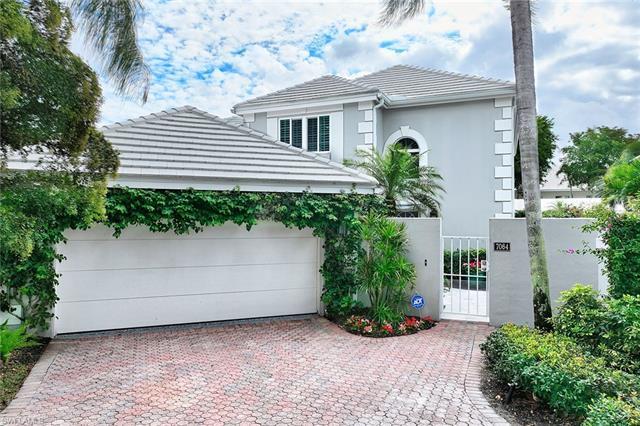 Tucked into the charming Villa Lantana neighborhood of Pelican Bay with southern exposure, this uniq