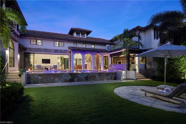 Timeless and quintessential California with a focus on the flow from inside and out, this custom est
