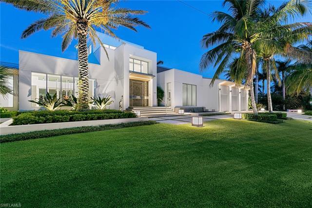 2211 South Winds Drive is an iconic modern masterpiece of modern design and detail. This spectacular