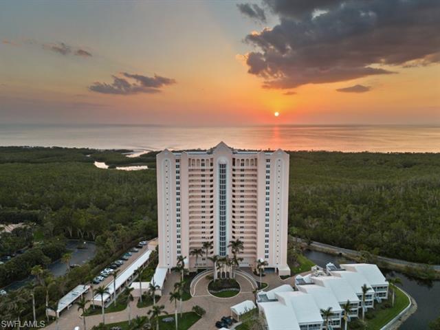 C13485 Take in panoramic views of the Gulf of Mexico from this 16th floor turnkey condo with windows
