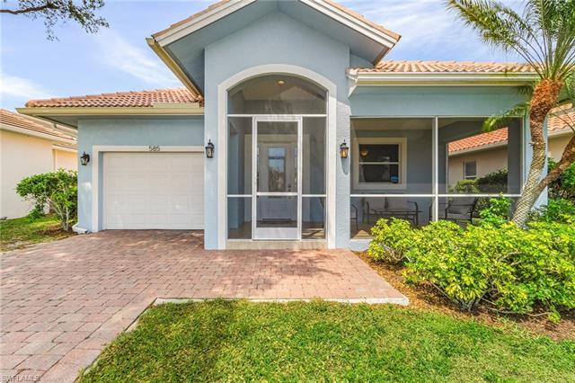 Most Desirable 500 Block Naples Park single family pool home at it's best! Enjoy this custom home wi