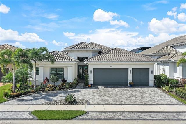 Better than new....This Charleston Grande expansive one-story floor plan boasts 3700 square feet of 