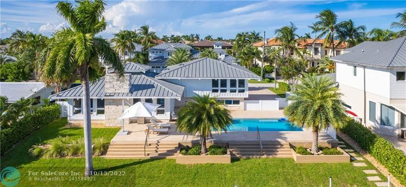 Photo of 2370 NE 25th St in Lighthouse Point, FL