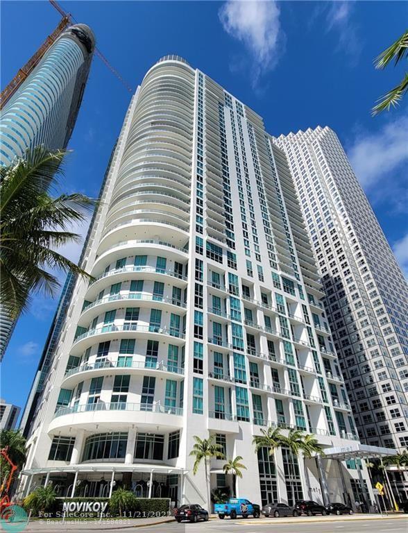 Photo of 300 S Biscayne Blvd #2607 in Miami, FL