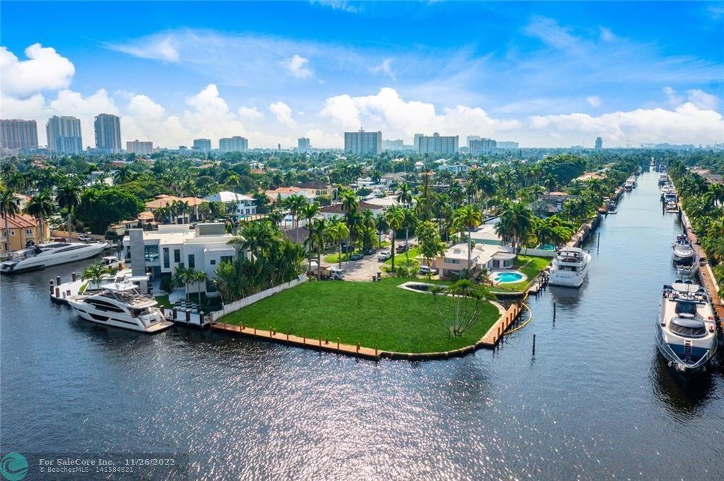 Photo of 223 Royal Palm Dr in Fort Lauderdale, FL