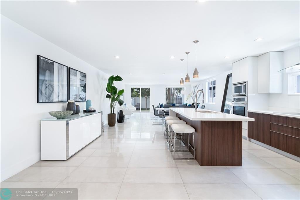 Photo of 904 NE 15th Ave #904 in Fort Lauderdale, FL