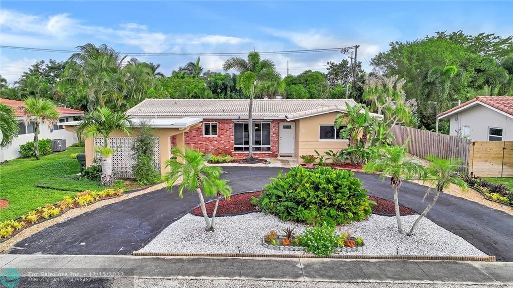 Photo of 1388 SW 9th Ter in Boca Raton, FL